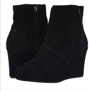 TOMS Booties with side zipper